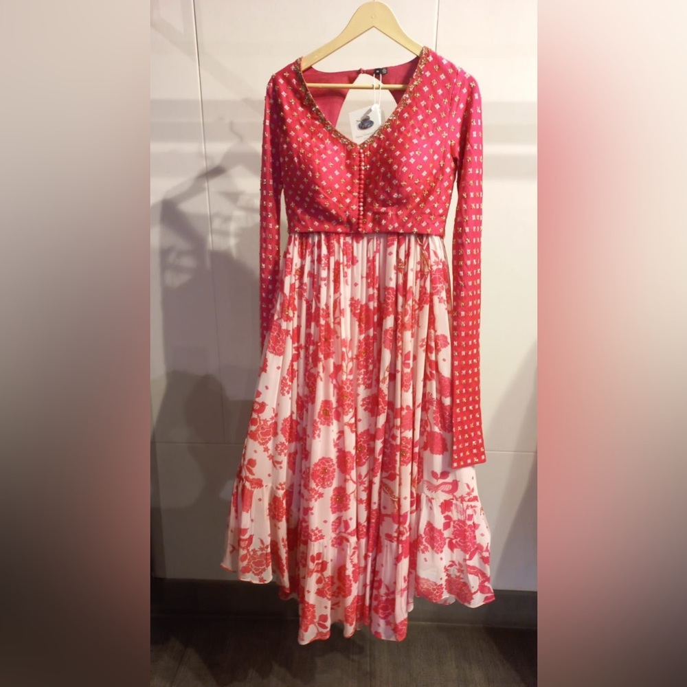 Pink floral lehenga, crop top & skirt